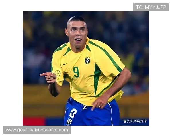 足球历史十大球星排名盘点 谁才是最伟大的传奇巨星